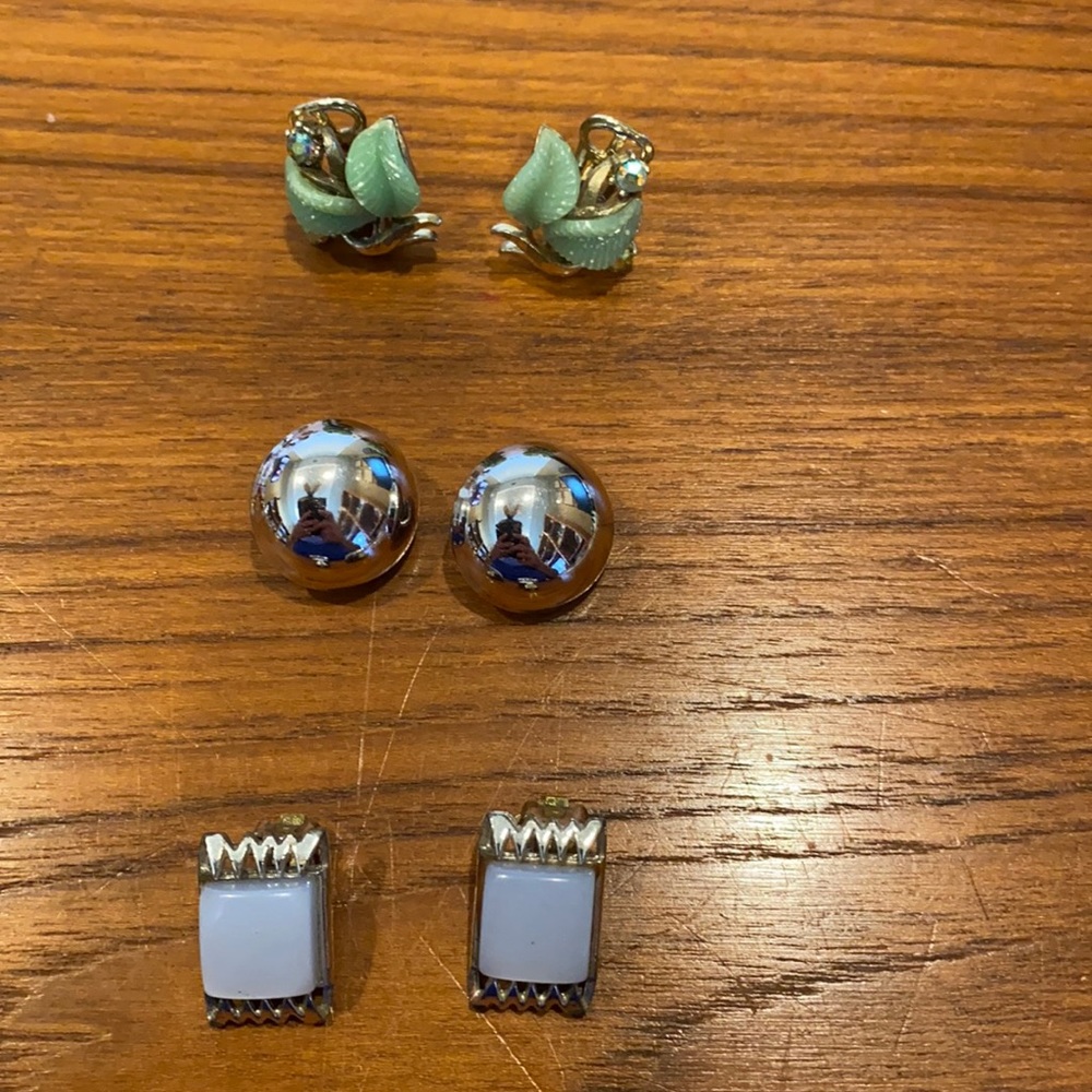 Vintage clip on earrings